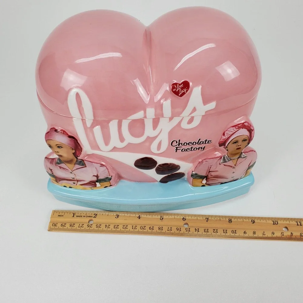 I Love Lucy Chocolate Factory Heart Ceramic Cookie Jar Westland Giftware 19830